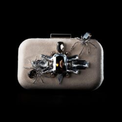 BVDB Clutch Front Offwhite FRAGILE